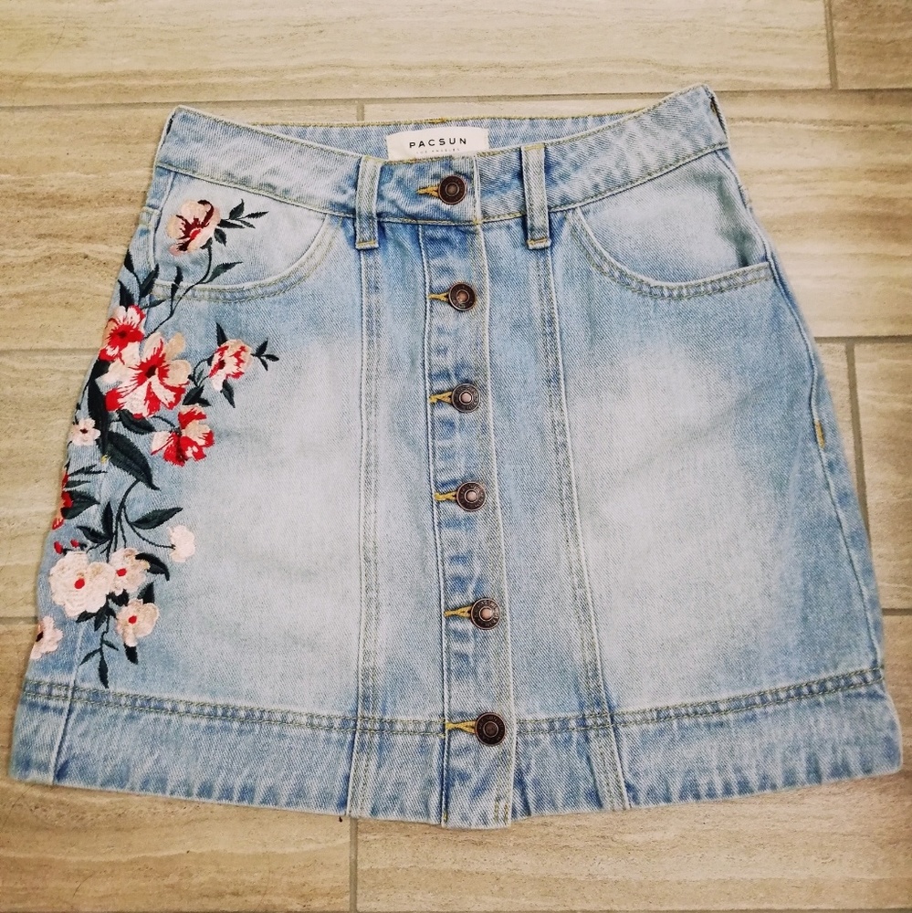 Pacsun embroidered mini denim skirt